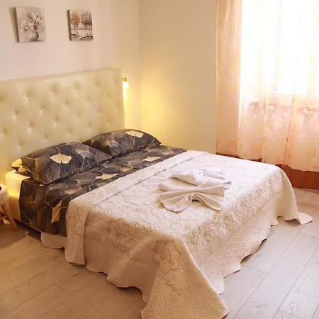 Lucky Apartment *